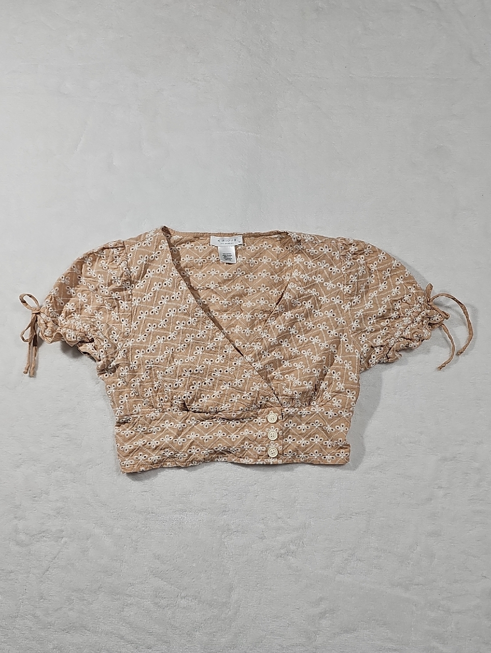 Button-Front Beige Eyelet Crop Top with Tie Sleeves‎